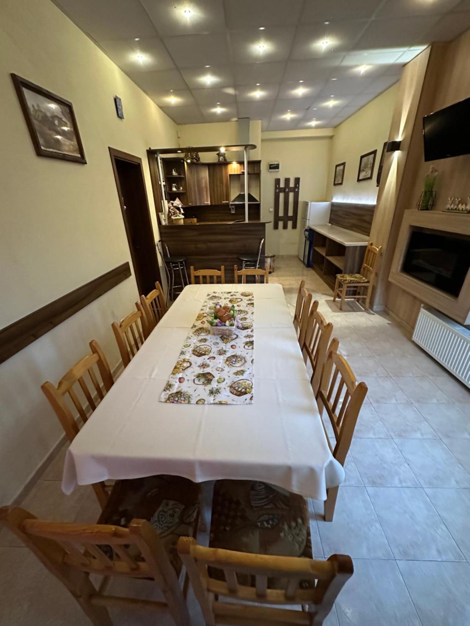 Hotel Advel Guest Hous Madzhare Exterior foto